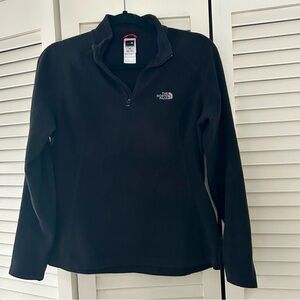 The North Face black women’s pullover